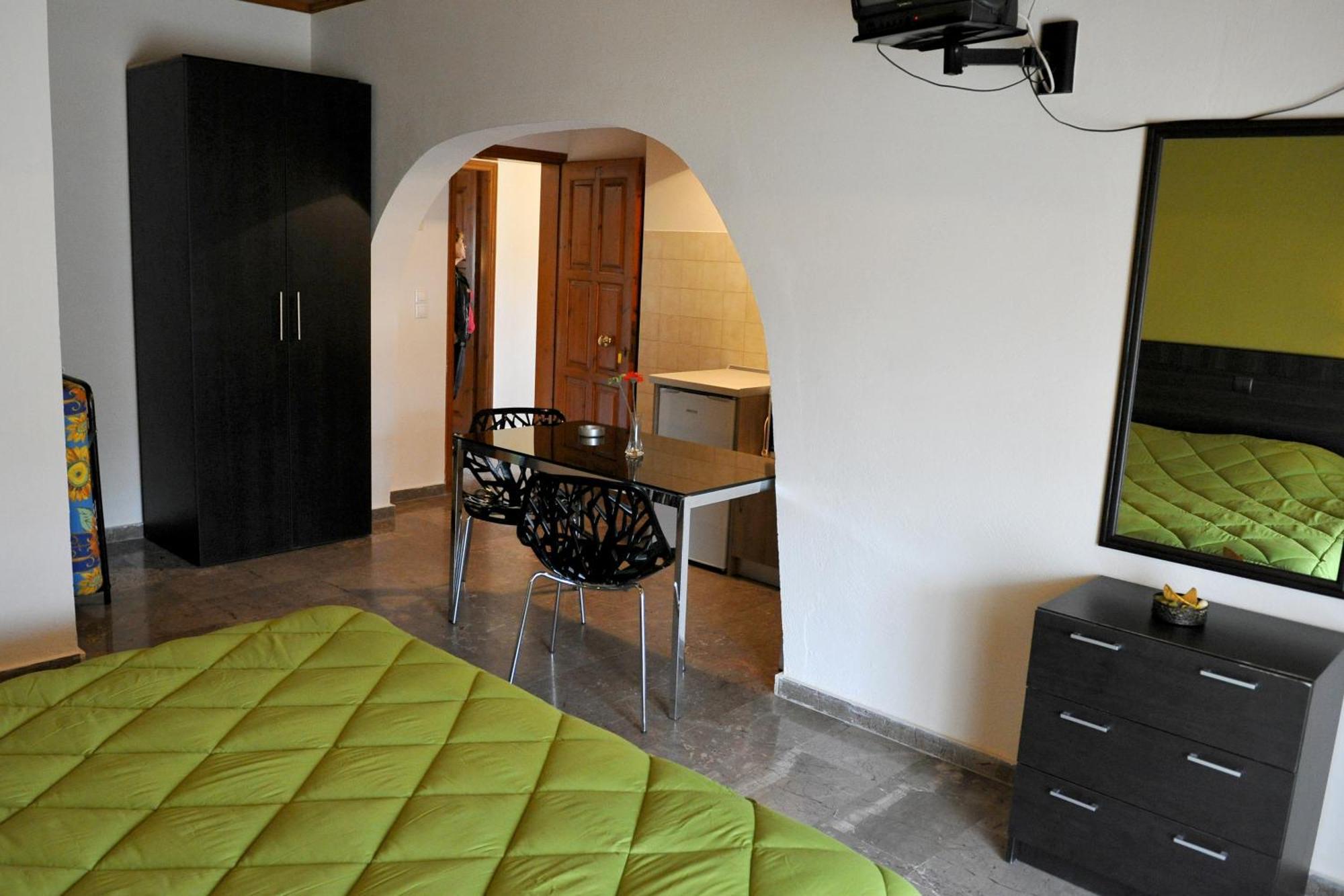 Anna Apartments Kontokali Habitación foto