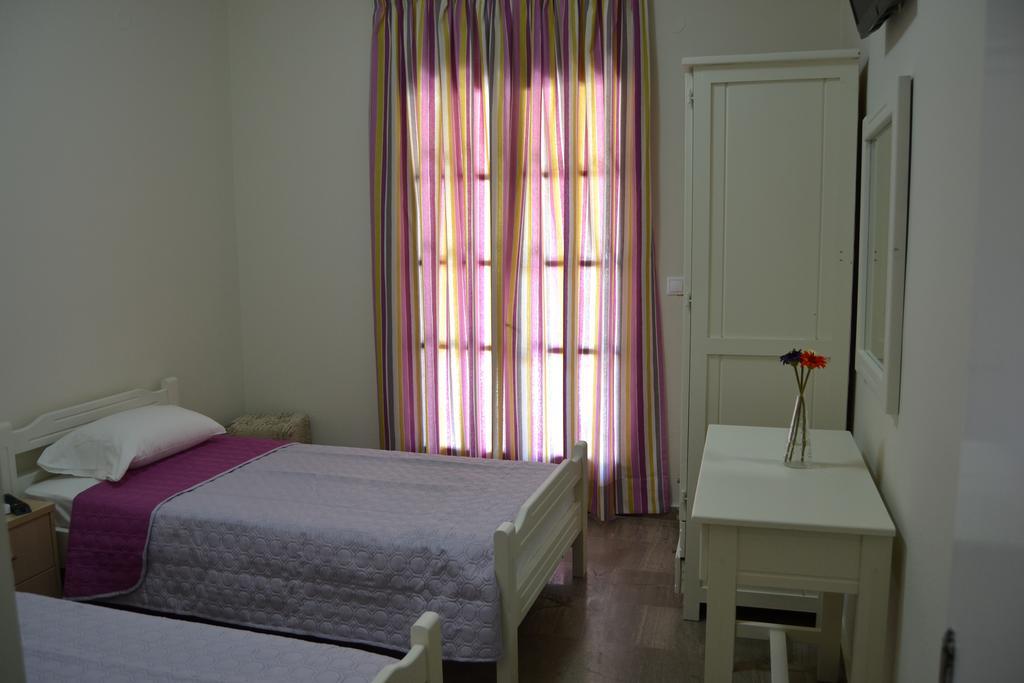 Anna Apartments Kontokali Habitación foto