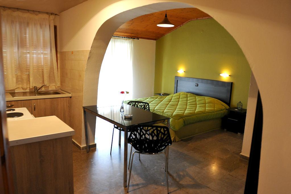 Anna Apartments Kontokali Habitación foto