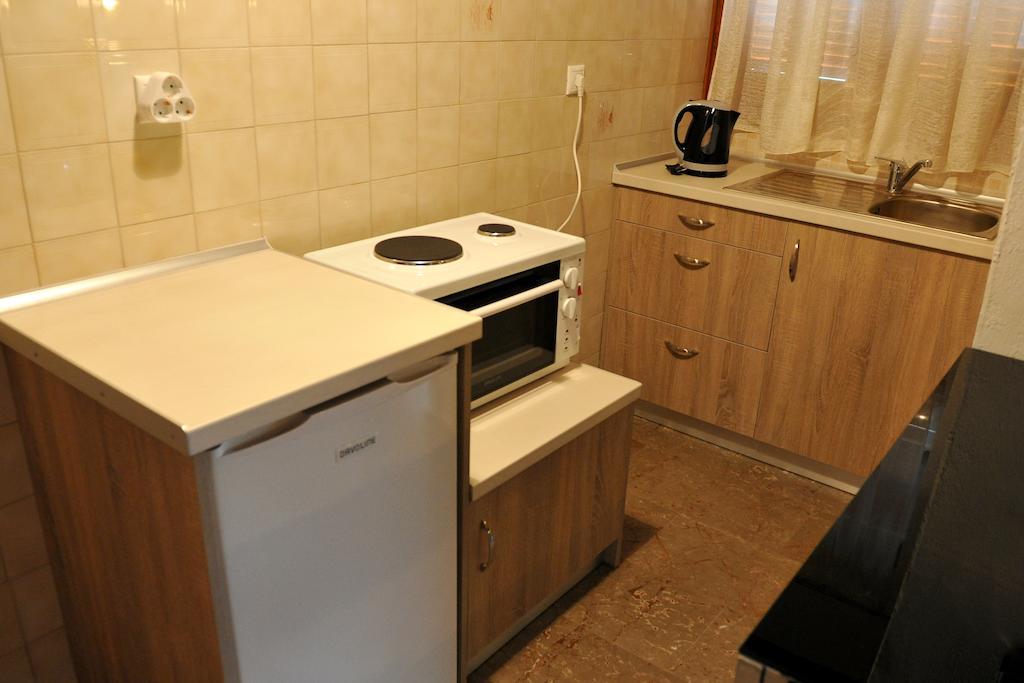 Anna Apartments Kontokali Habitación foto